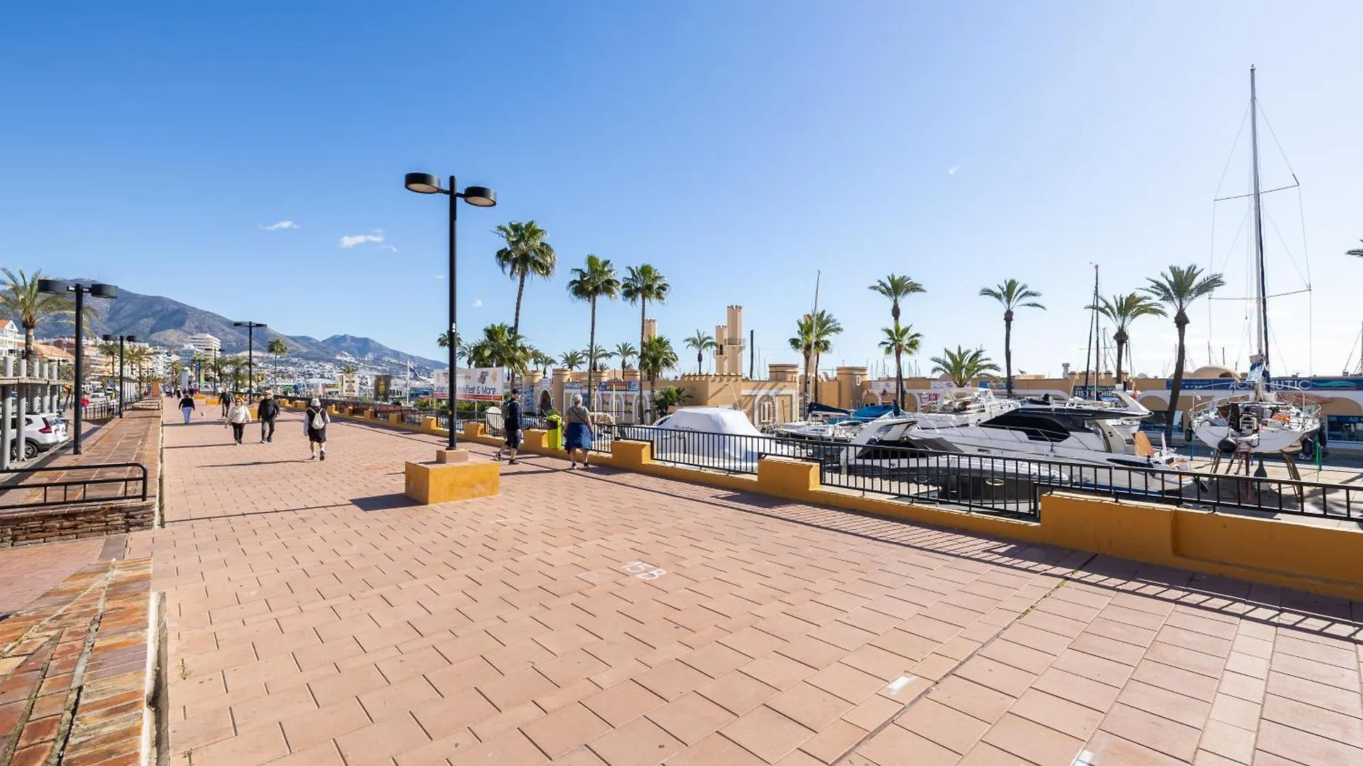 Apartamento Fuengirola Puerto By Aora Stay Apartment